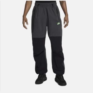 Nike Men’s Tech Woven Oversized Pants Straight aleg Stacked Length Gray XL